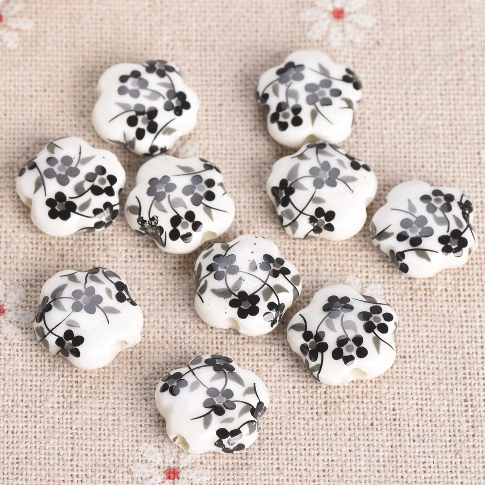 10pcs 15mm Flower Shape Patter - Embellishment Crafts review and price
